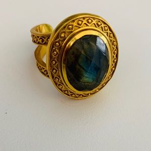 Julie Vos Labradorite Medici Ring